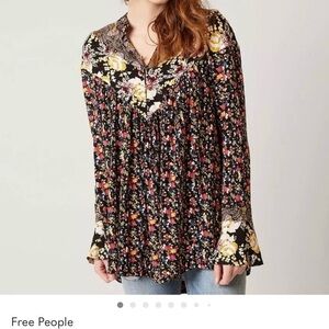 Free People Wildflower Fields Henley
Tunic Oversized Boho Flowy Top